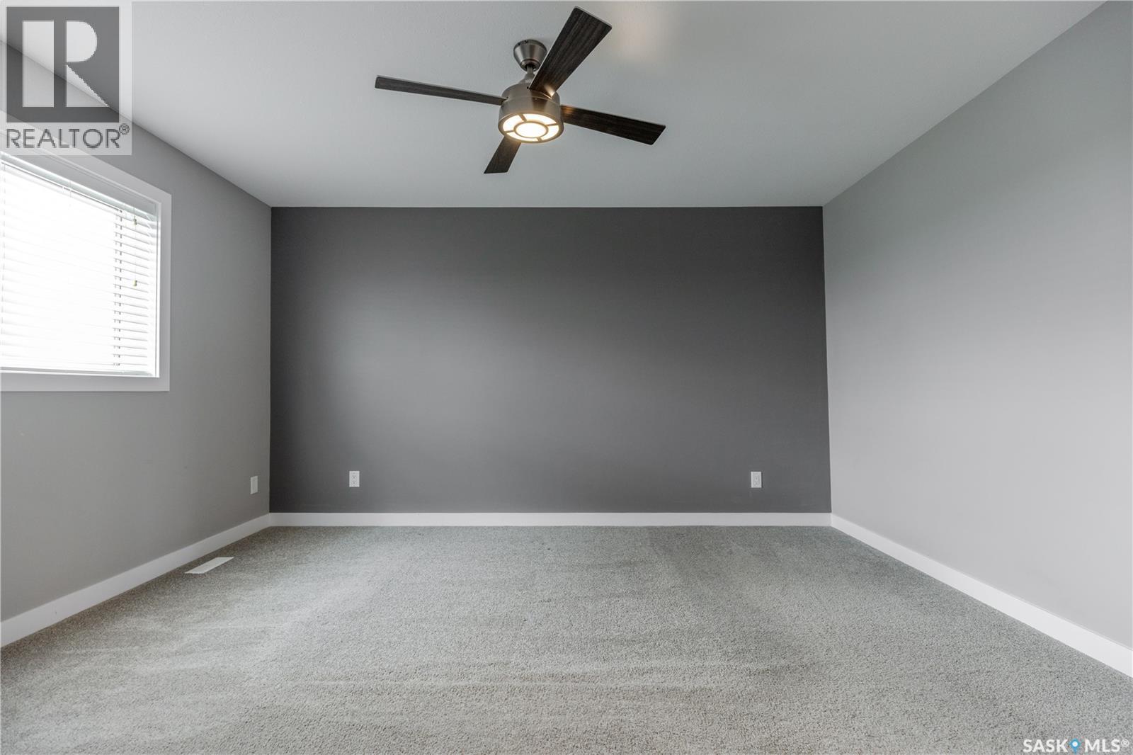 Photo 9 of 1433 Besnard Drive, Martensville SK