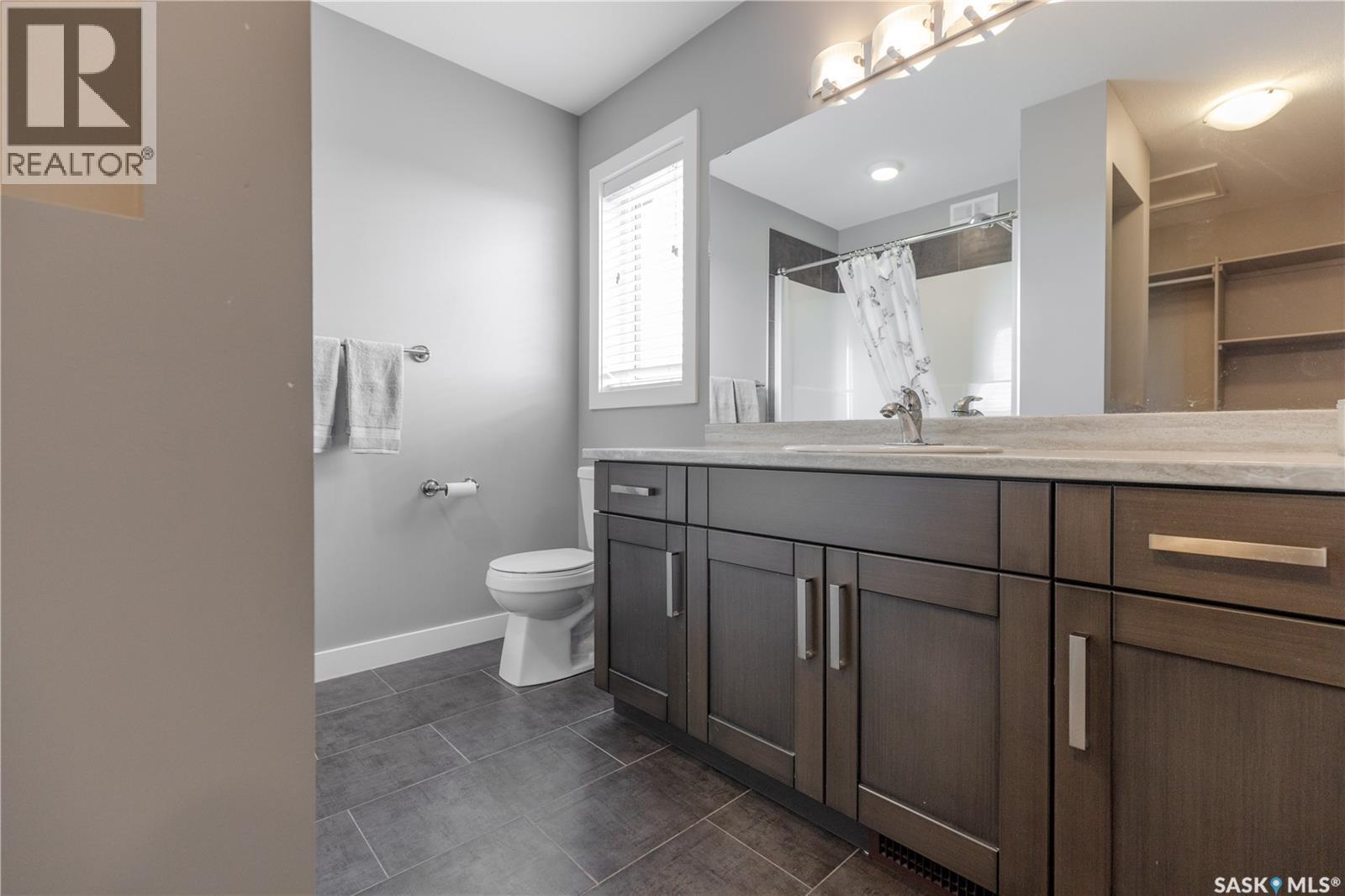 Photo 29 of 1433 Besnard Drive, Martensville SK