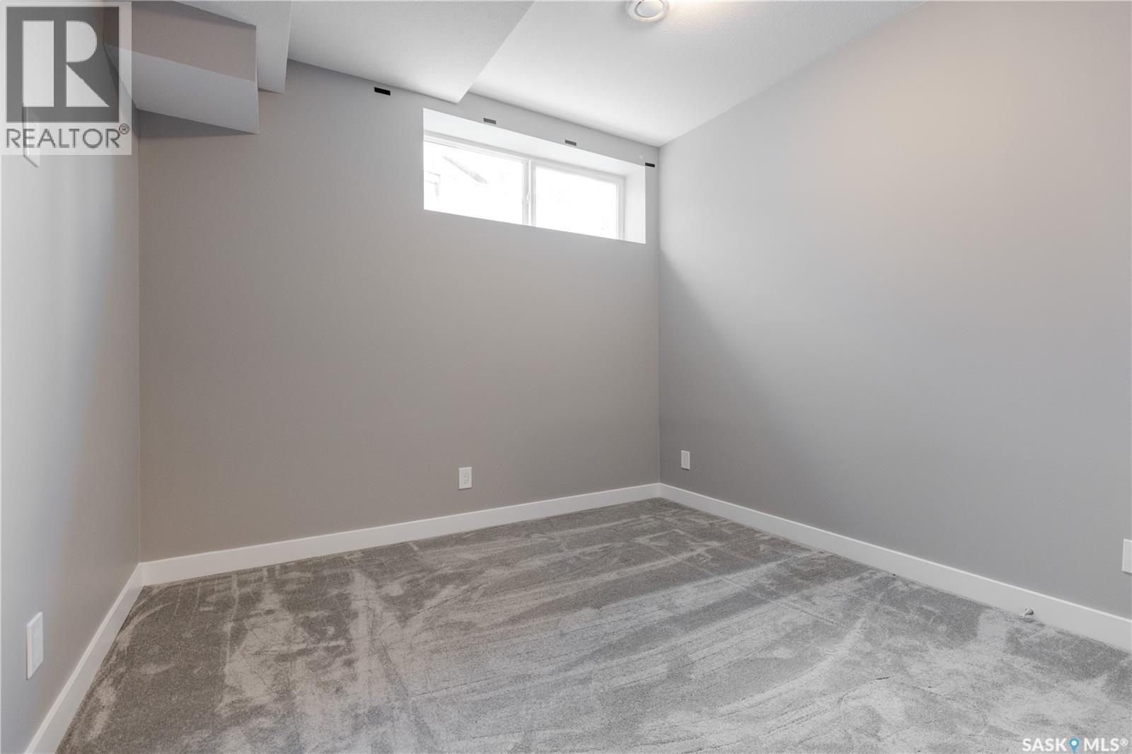 Photo 12 of 1433 Besnard Drive, Martensville SK