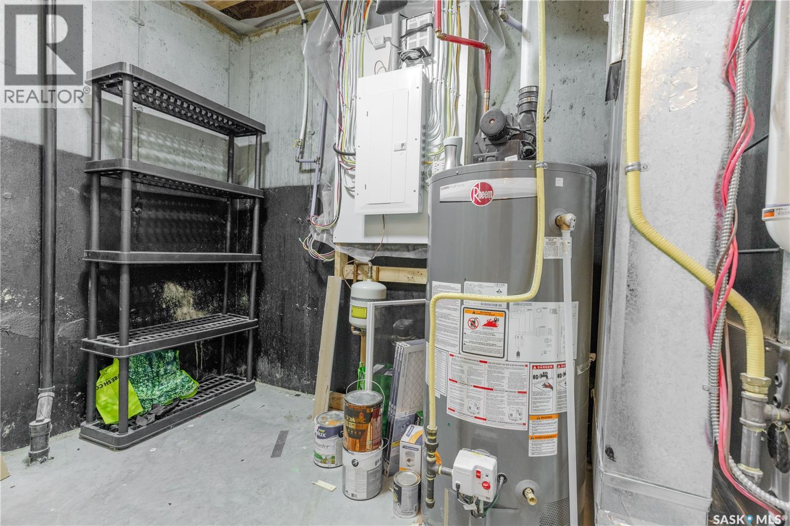 Photo 27 of 1433 Besnard Drive, Martensville SK