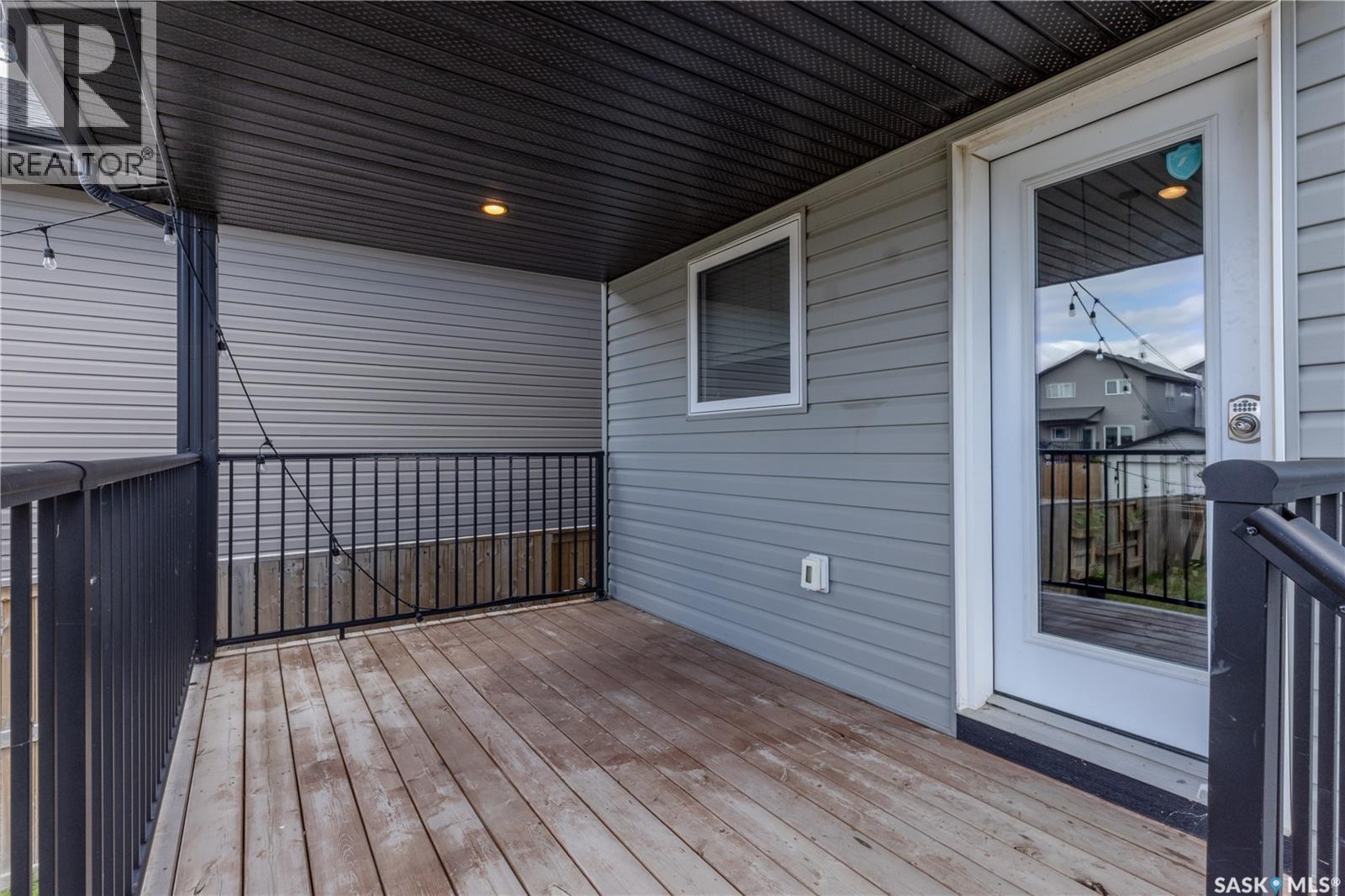 Photo 30 of 1433 Besnard Drive, Martensville SK