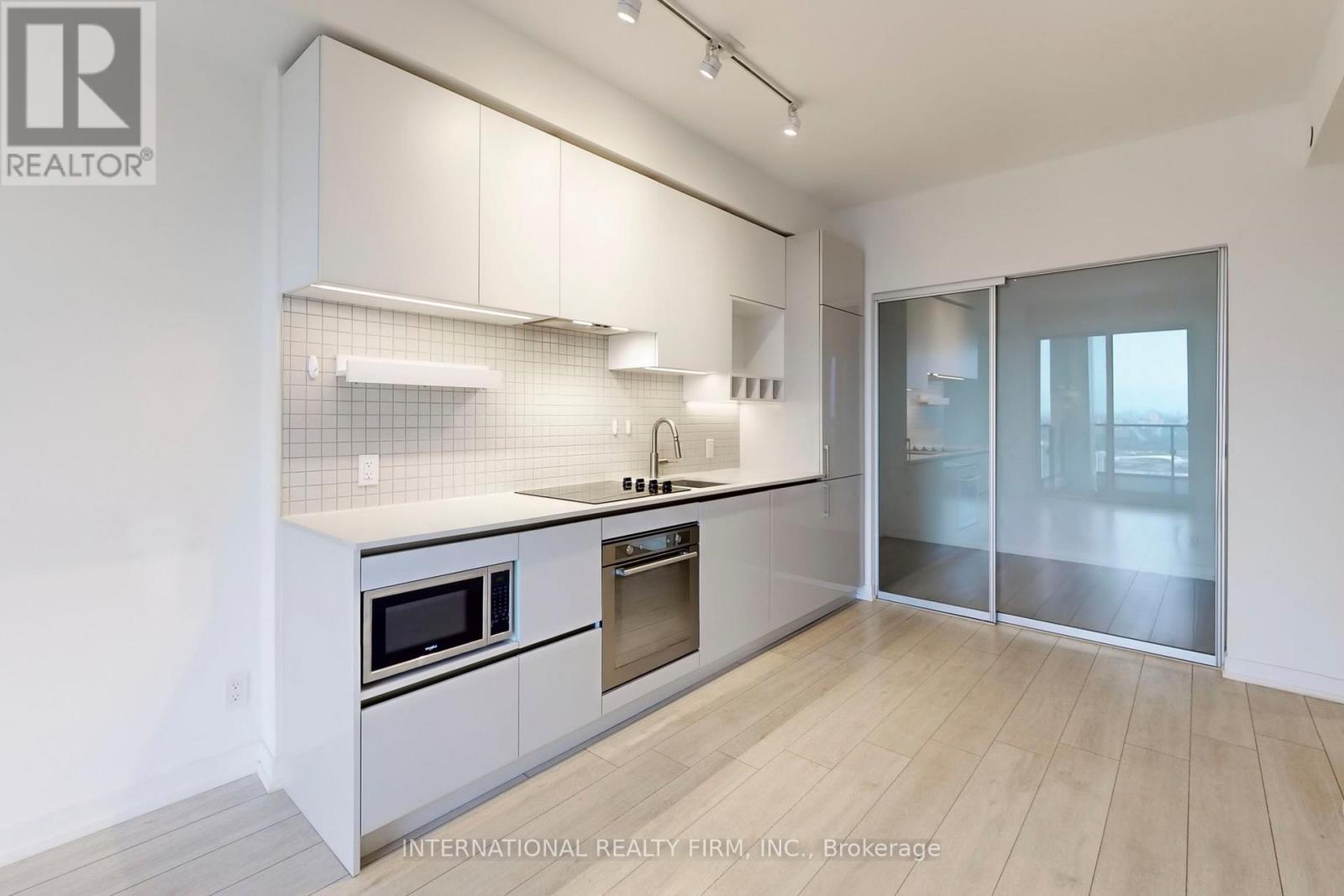 Photo 14 of 4008 950 Portage Parkway S, Vaughan ON
