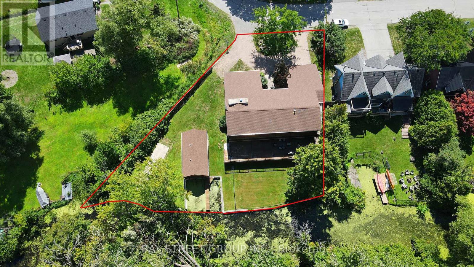 Photo 42 of 8 Waterbend Drive, Georgina ON