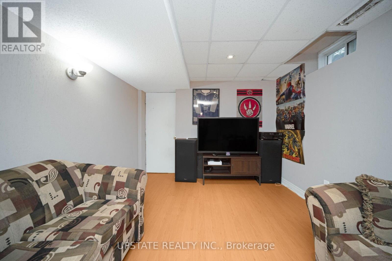 Photo 23 of 173 Monte Carlo Drive, Vaughan ON