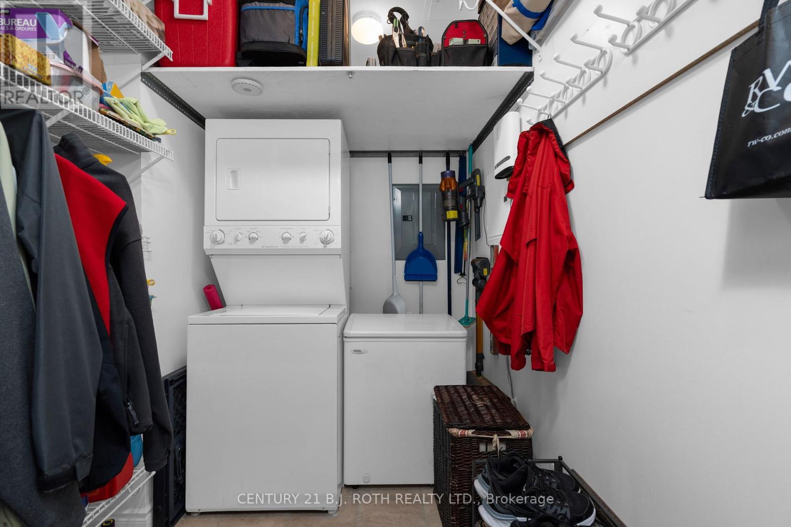 Photo 11 of Ph 09 37 Ellen Street, Barrie ON