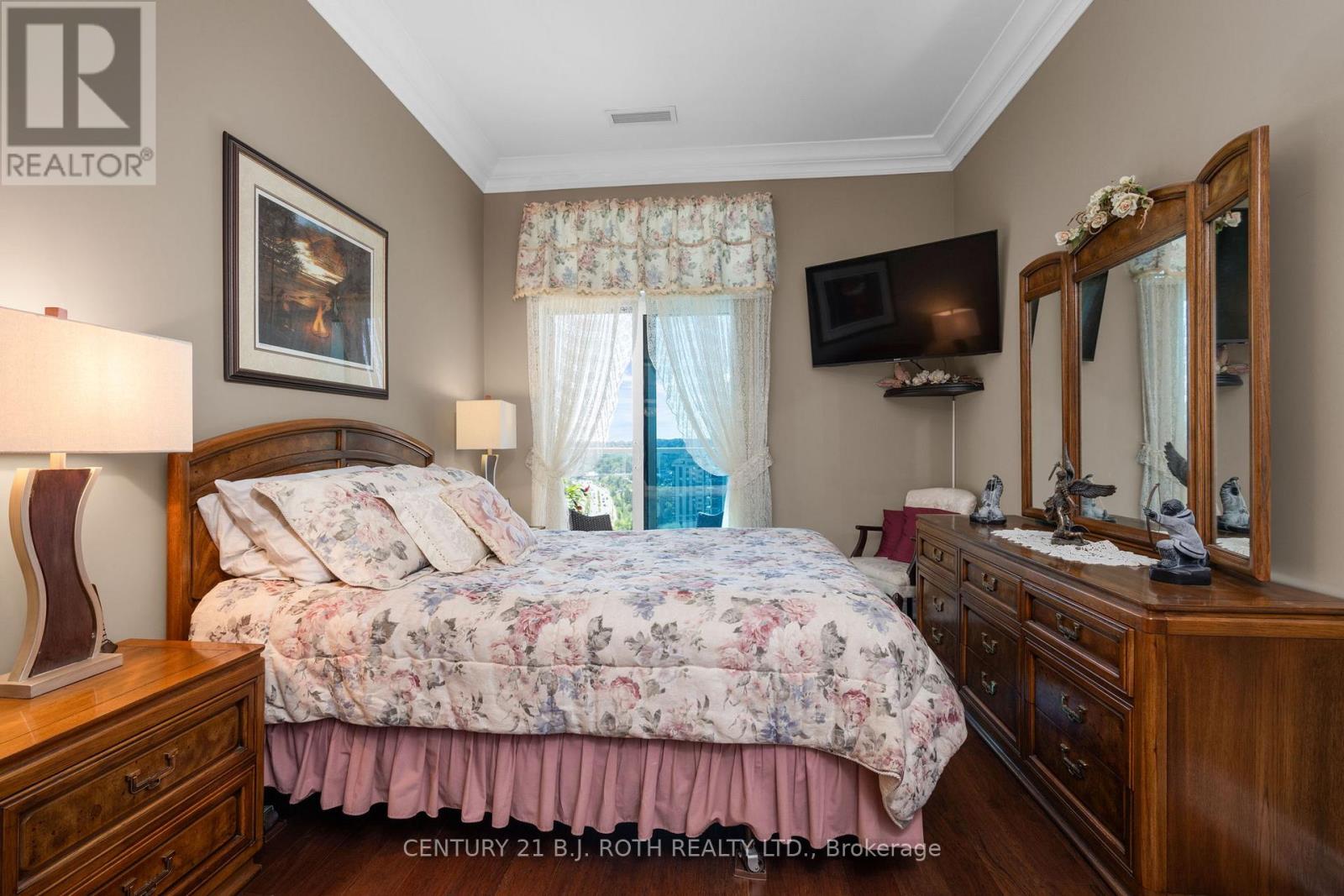 Photo 46 of Ph 09 37 Ellen Street, Barrie ON