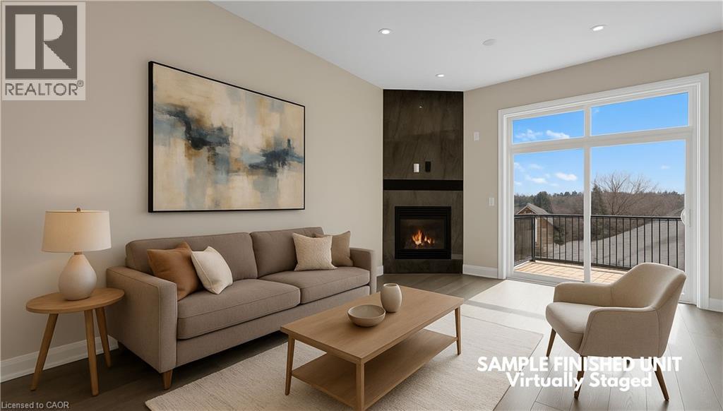 Photo 10 of 924 Garden Court Crescent, Woodstock ON