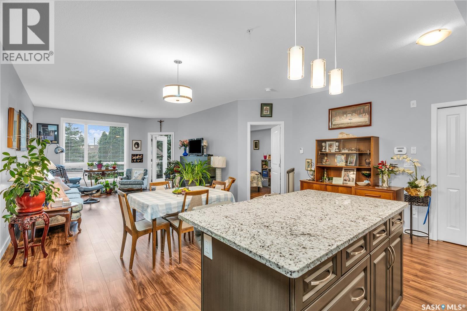Single Family House Low rise for Sale in   Moss AVENUE Saskatoon 