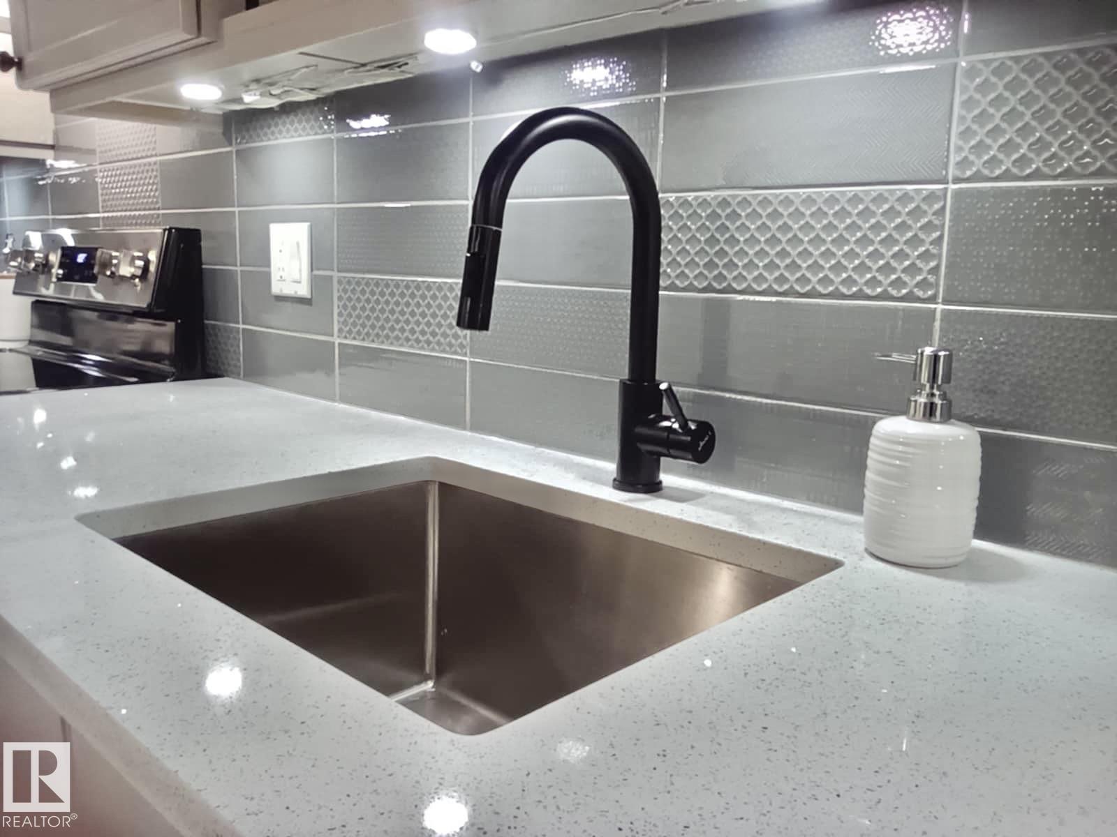 Photo 9 of 135 592 Hooke Rd Nw, Edmonton AB