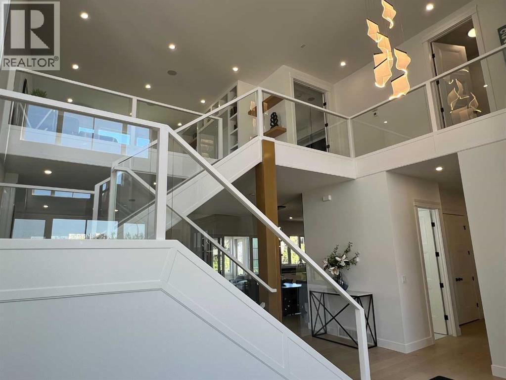 Single Family House for Sale in  Rockcliff Terrace NW Rocky Ridge Calgary 