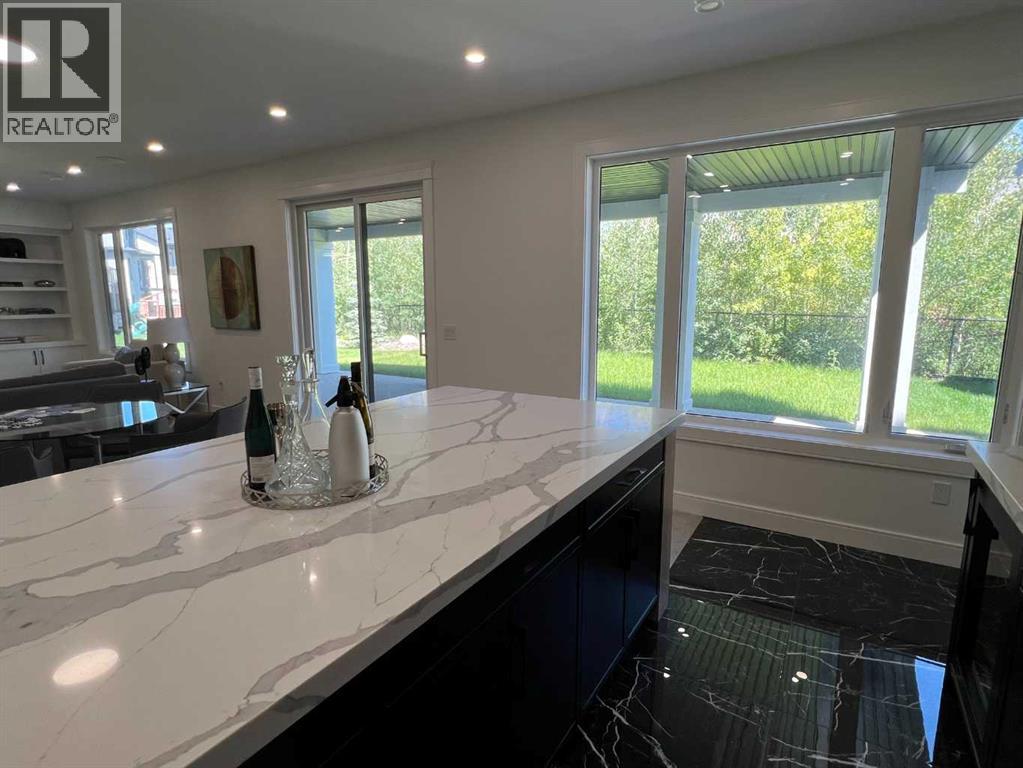 Single Family House for Sale in  Rockcliff Terrace NW Rocky Ridge Calgary 