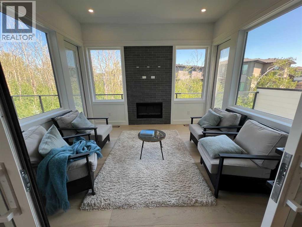 Single Family House for Sale in  Rockcliff Terrace NW Rocky Ridge Calgary 
