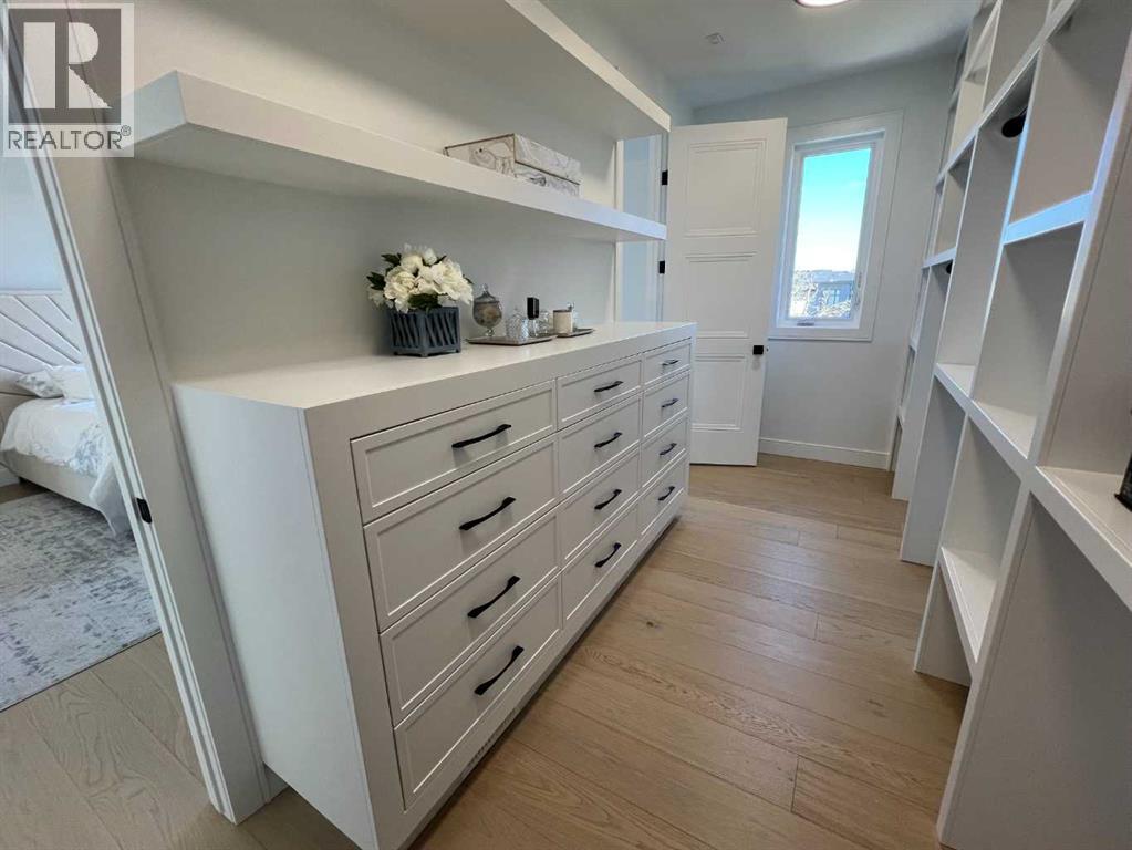 Single Family House for Sale in  Rockcliff Terrace NW Rocky Ridge Calgary 