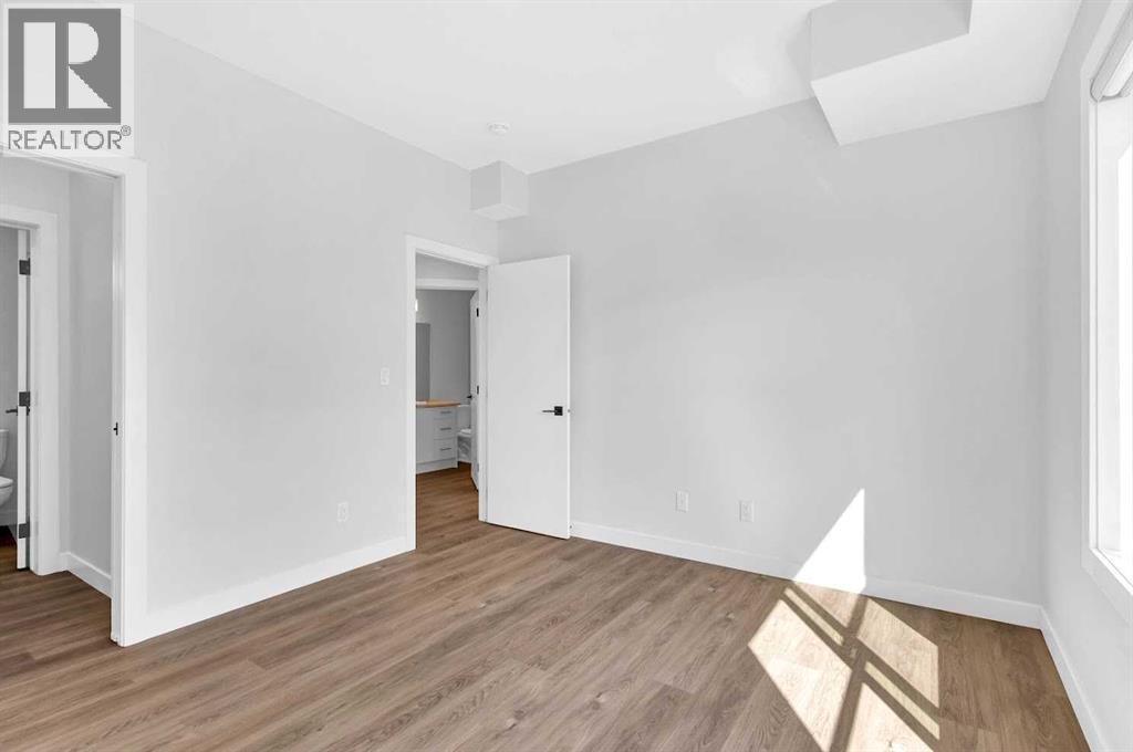Single Family House for Sale in    Street SW Springbank Hill Calgary 