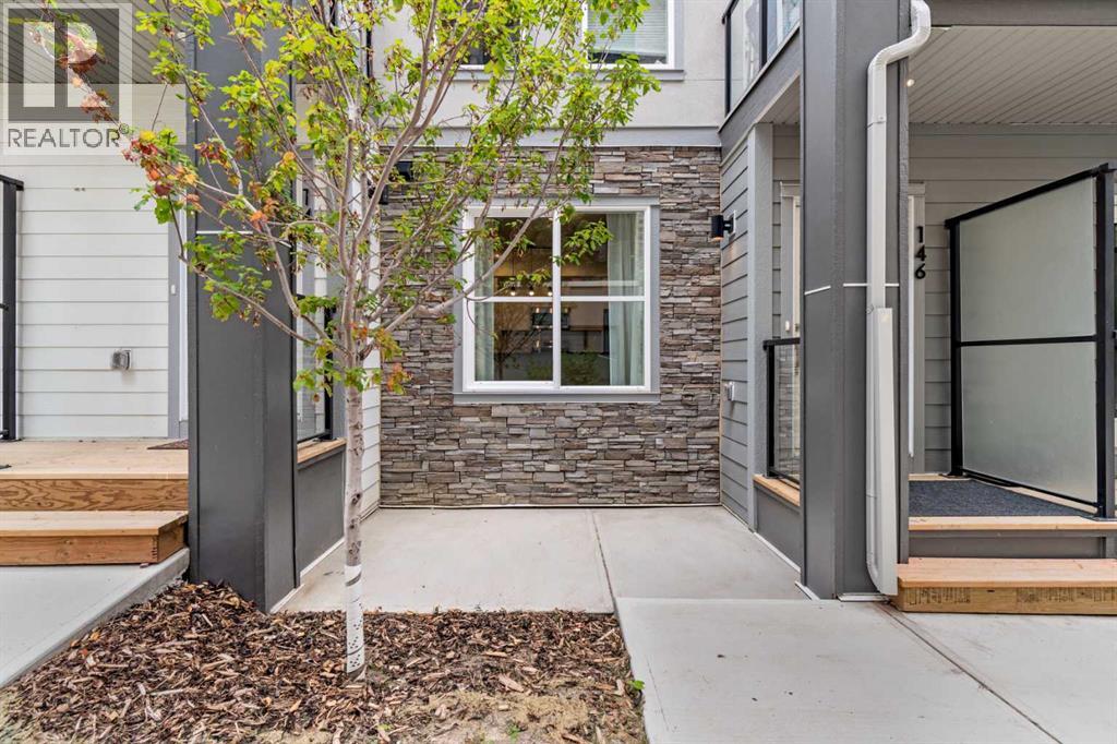 Single Family House for Sale in    Street SW Springbank Hill Calgary 