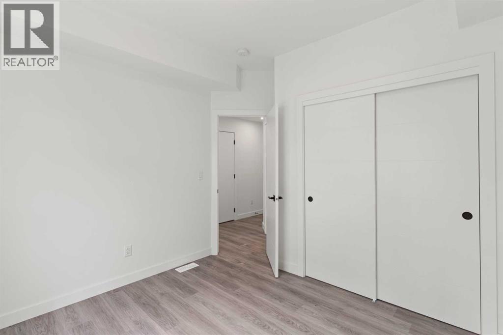 Single Family House for Sale in    Street SW Springbank Hill Calgary 