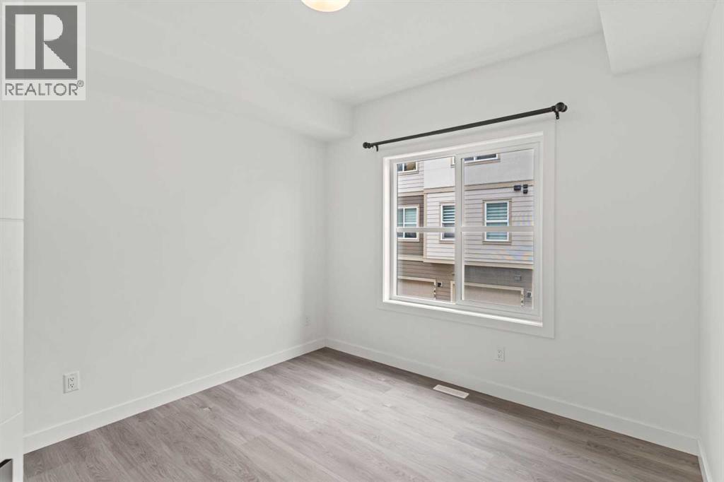 Single Family House for Sale in    Street SW Springbank Hill Calgary 