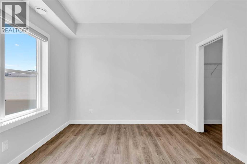 Single Family House for Sale in    Street SW Springbank Hill Calgary 