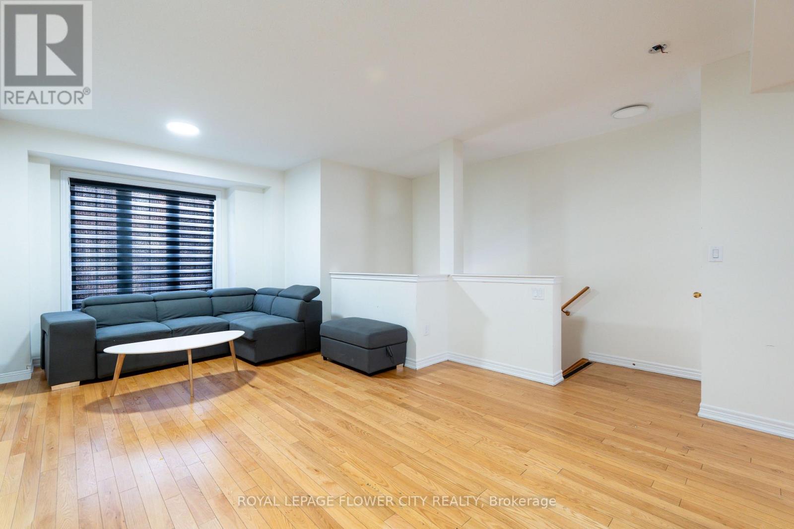 Photo 15 of 15 Sea Drifter Crescent, Brampton ON
