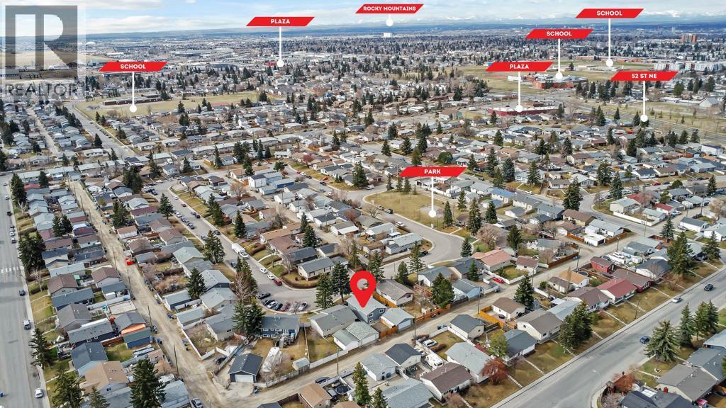 Photo 18 of 231 Penmeadows Close Se, Calgary AB