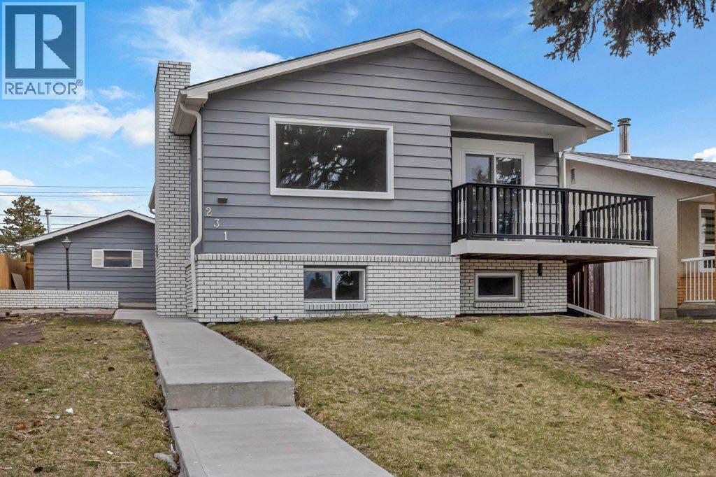 Photo 32 of 231 Penmeadows Close Se, Calgary AB