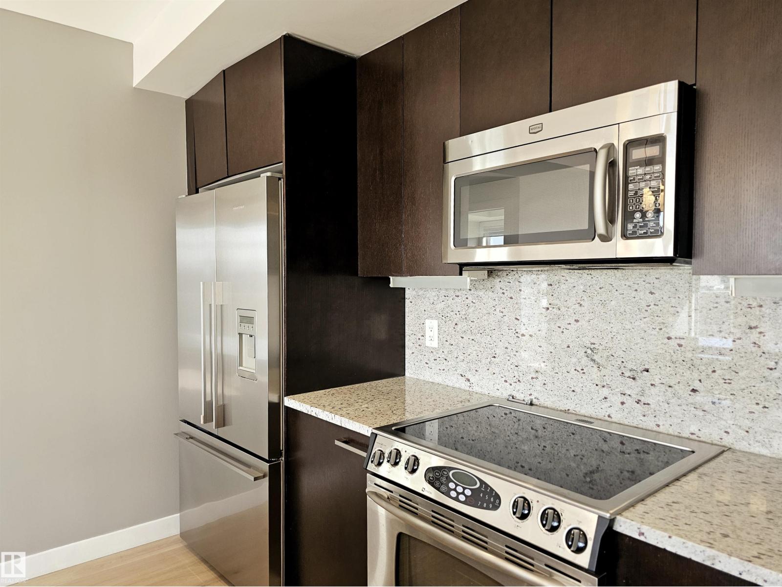 Photo 12 of 701 10388 105 St Nw, Edmonton AB