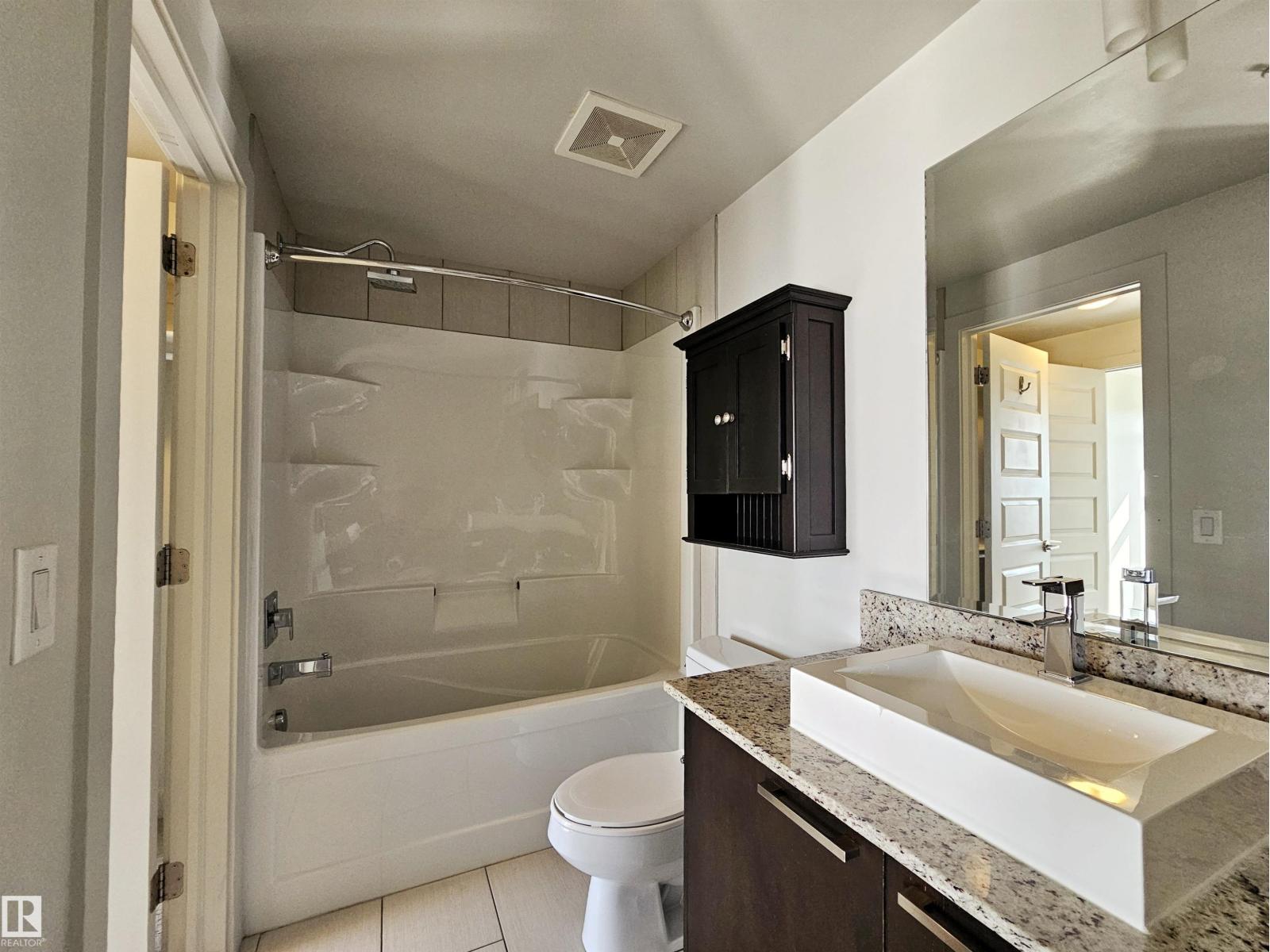 Photo 22 of 701 10388 105 St Nw, Edmonton AB