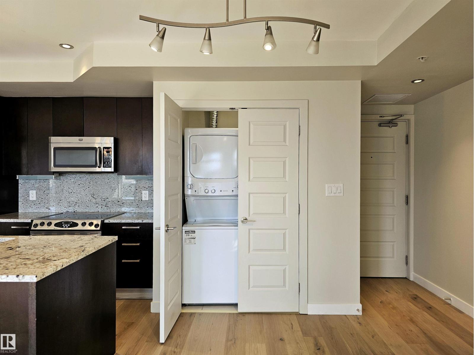 Photo 29 of 701 10388 105 St Nw, Edmonton AB