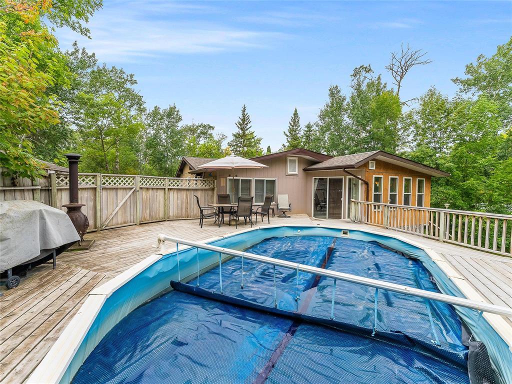 Photo 1 of 113093 Hillside Point Road, Hillside Beach MB