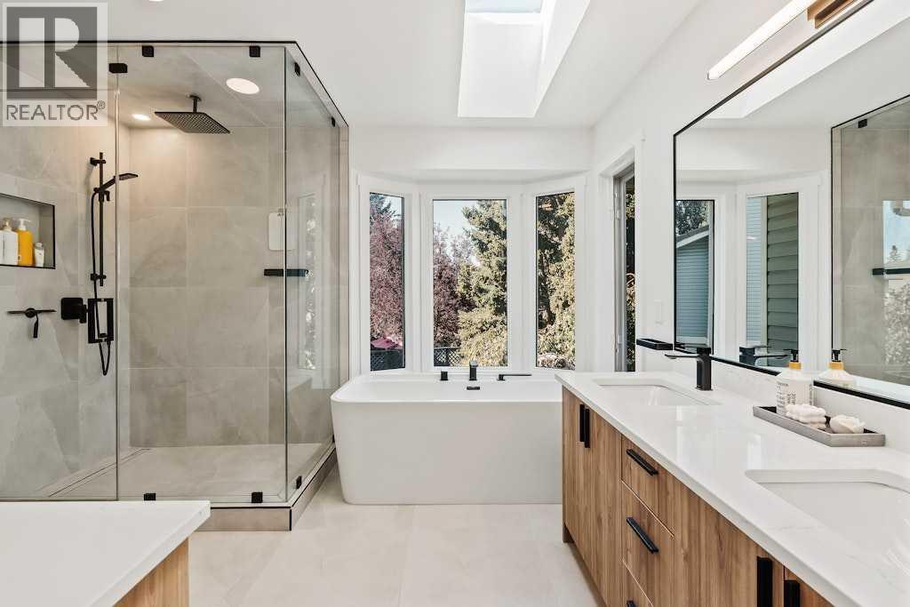 Single Family House for Sale in  Woodmark Place SW Woodbine Calgary 