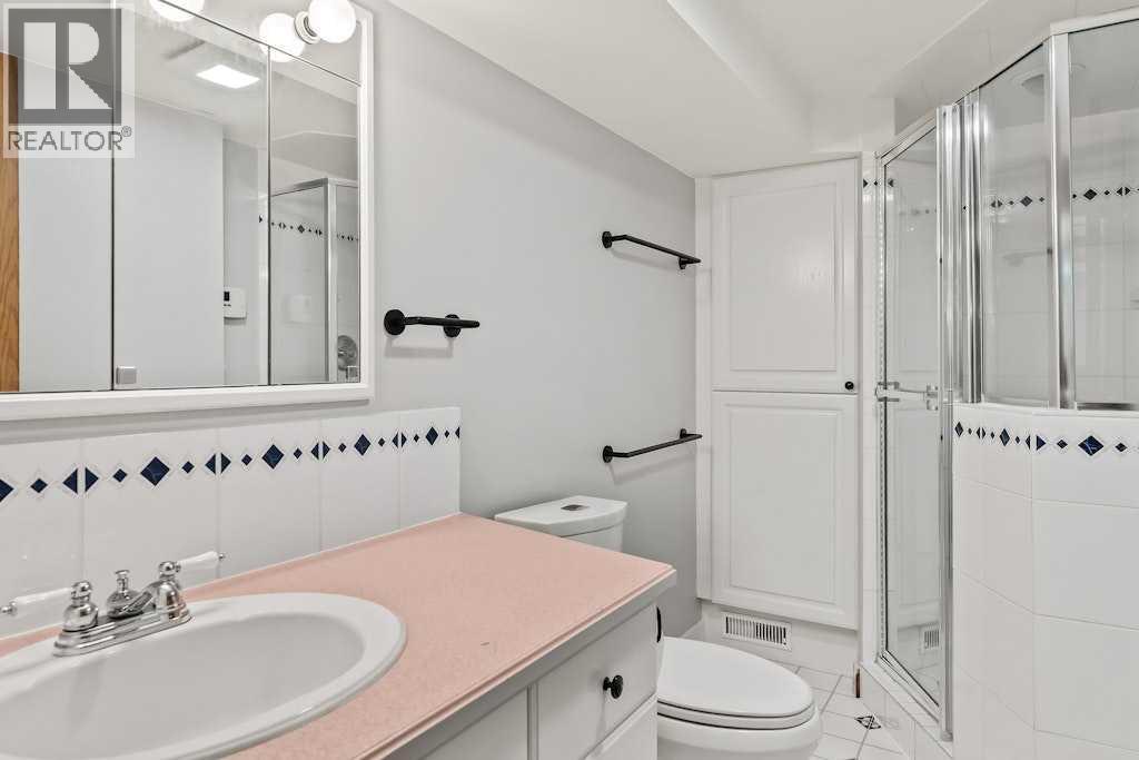 Single Family House for Sale in  Woodmark Place SW Woodbine Calgary 