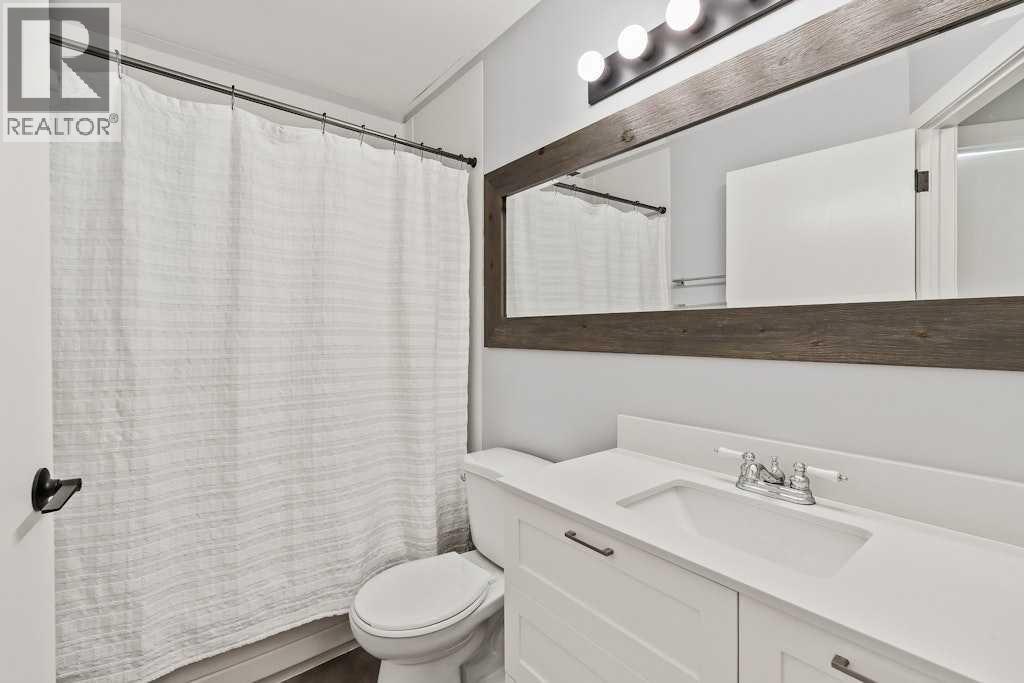 Single Family House for Sale in  Woodmark Place SW Woodbine Calgary 