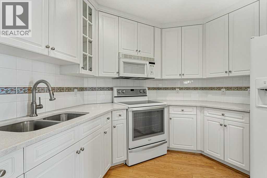 Single Family House for Sale in    Avenue NW Hounsfield Heights/Briar Hill Calgary 