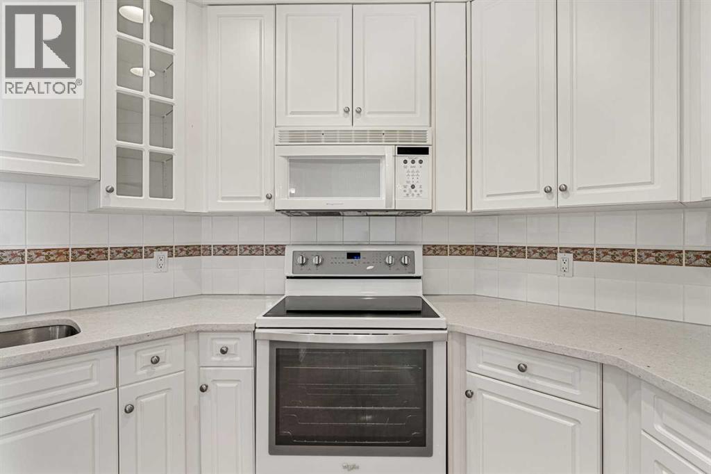 Single Family House for Sale in    Avenue NW Hounsfield Heights/Briar Hill Calgary 
