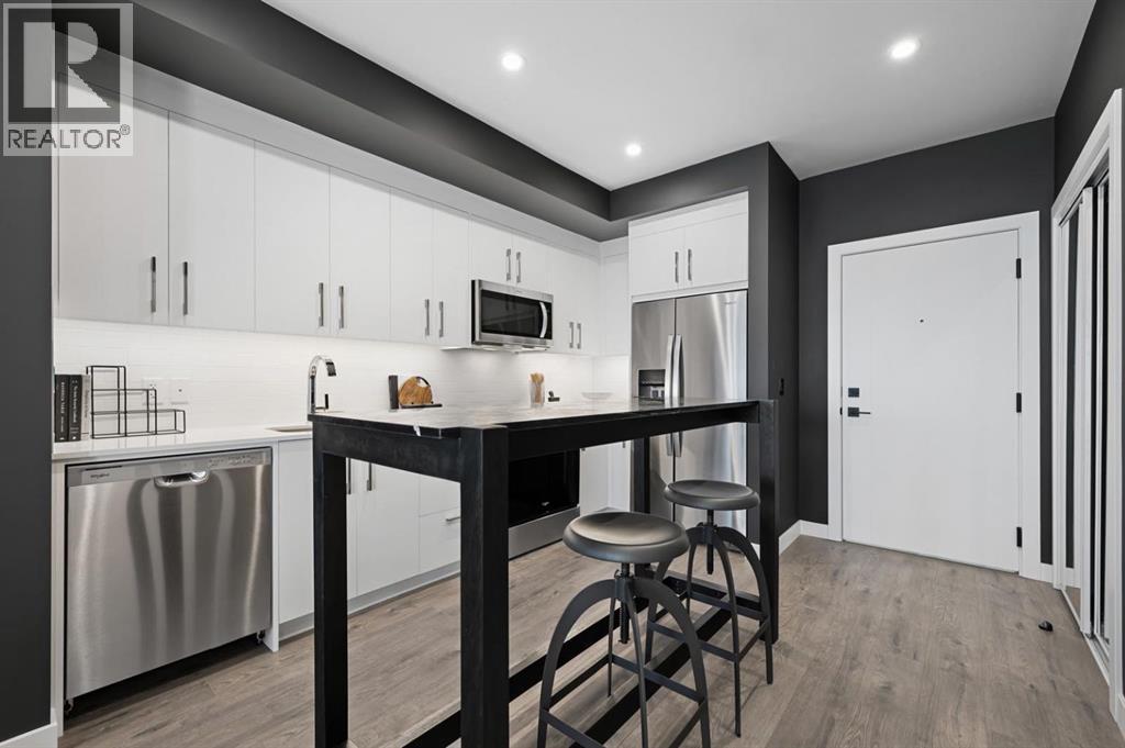 Single Family House for Sale in   A Street NW West Hillhurst Calgary 