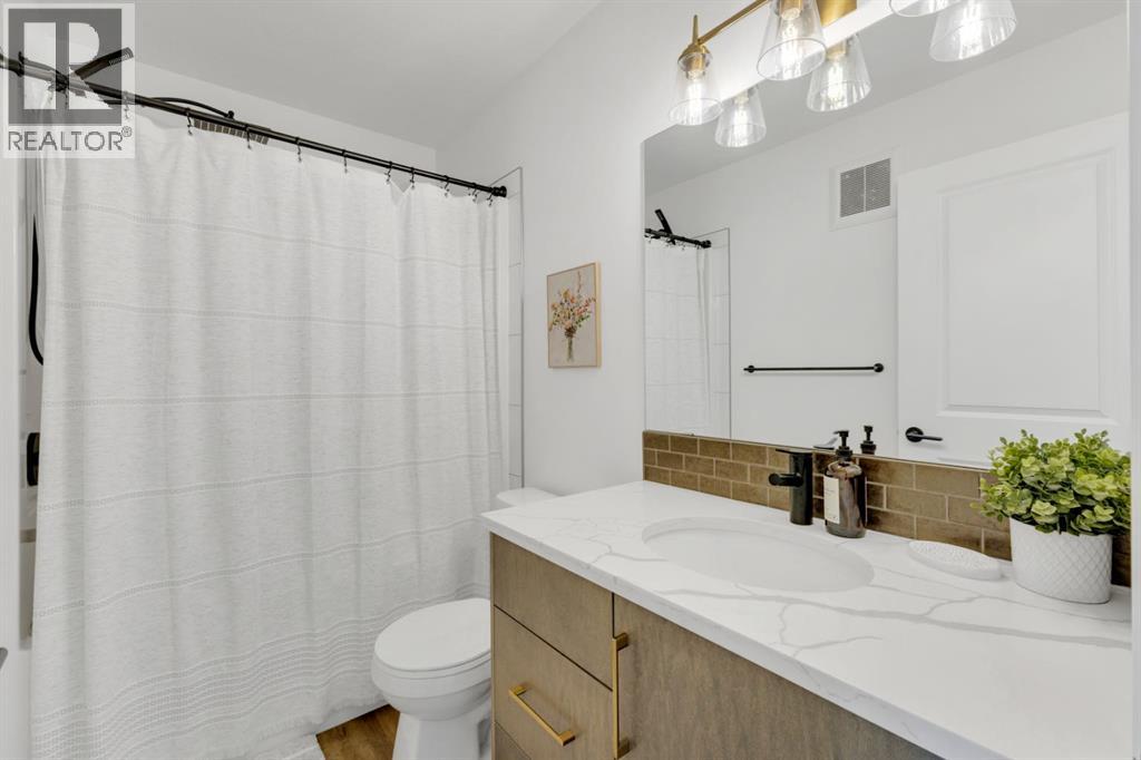 Single Family House for Sale in A  Evergreen Way Evergreen Red Deer 