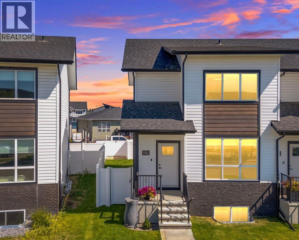 Single Family House for Sale in A  Evergreen Way Evergreen Red Deer 