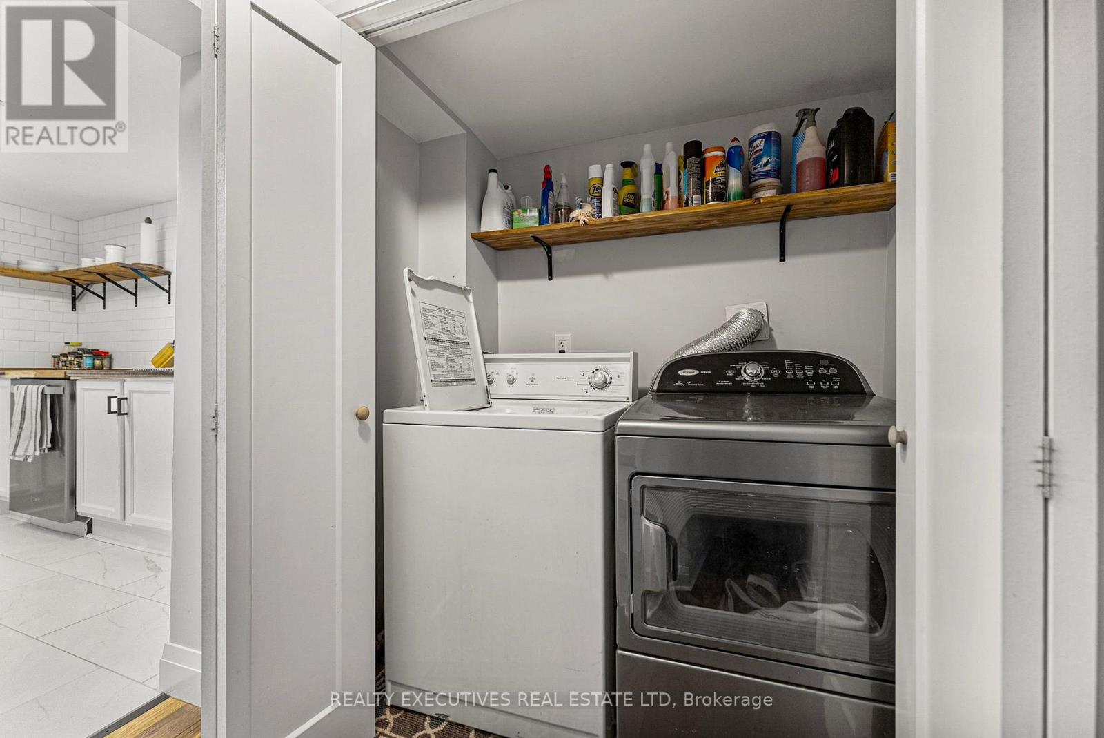 Photo 15 of 89 Churchill Street, Kingston ON