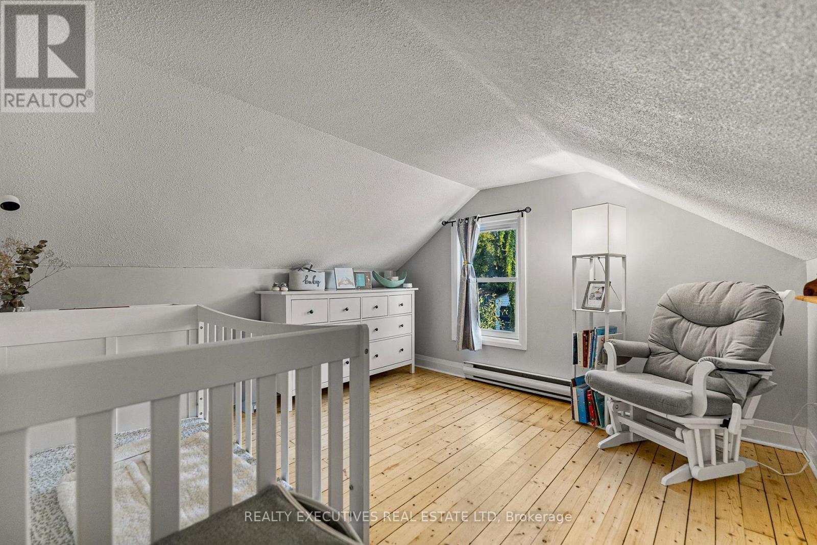Photo 23 of 89 Churchill Street, Kingston ON