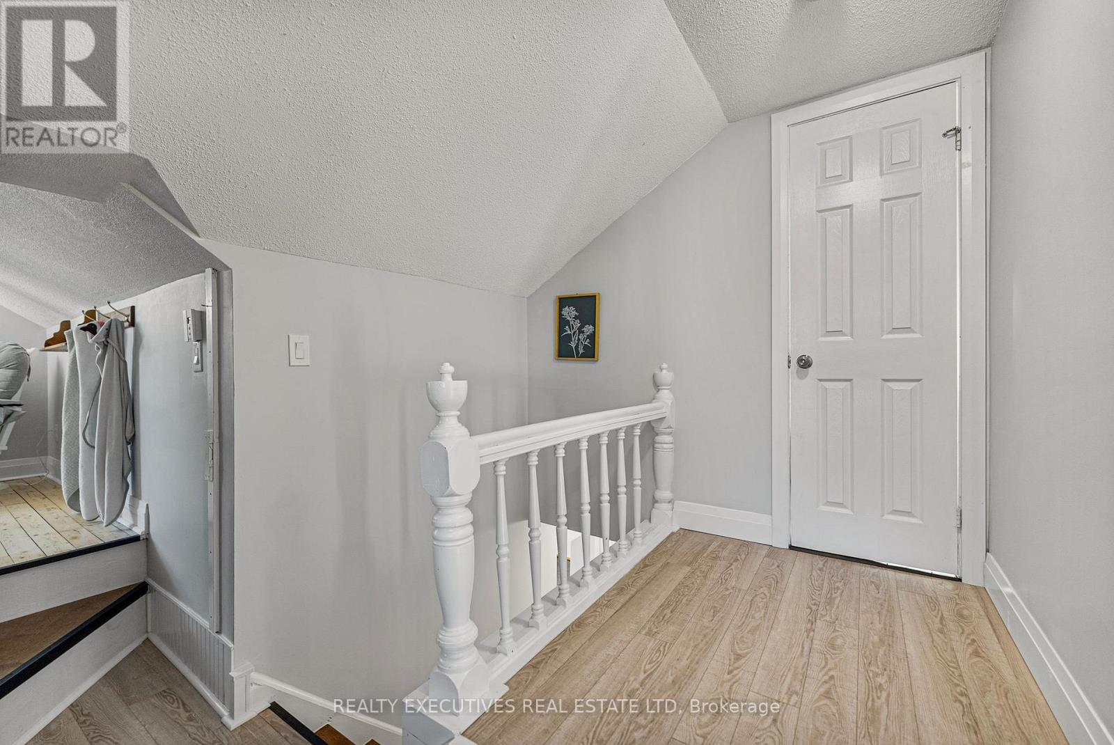 Photo 16 of 89 Churchill Street, Kingston ON