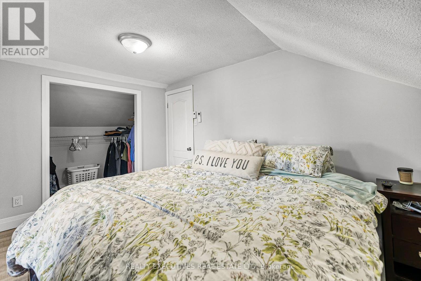 Photo 28 of 89 Churchill Street, Kingston ON