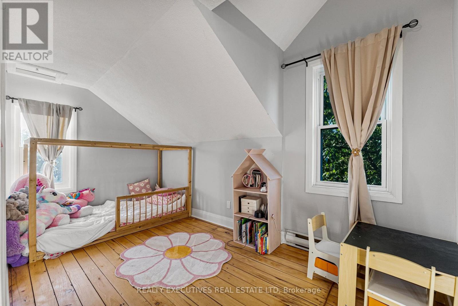 Photo 6 of 89 Churchill Street, Kingston ON