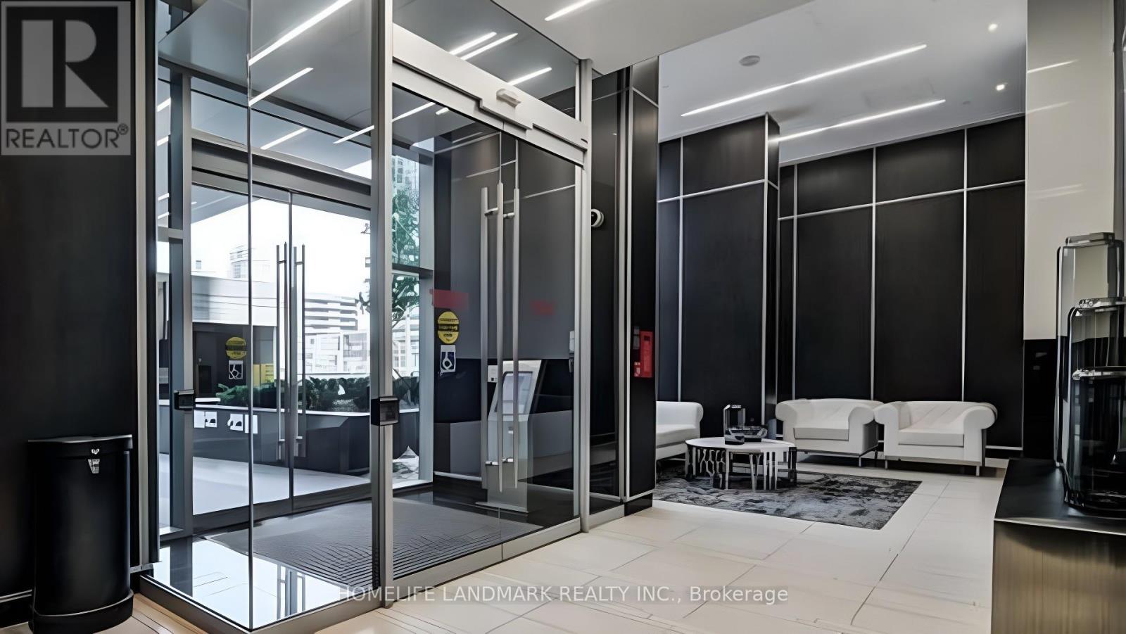 Photo 2 of 3903 9 Bogert Avenue, Toronto ON