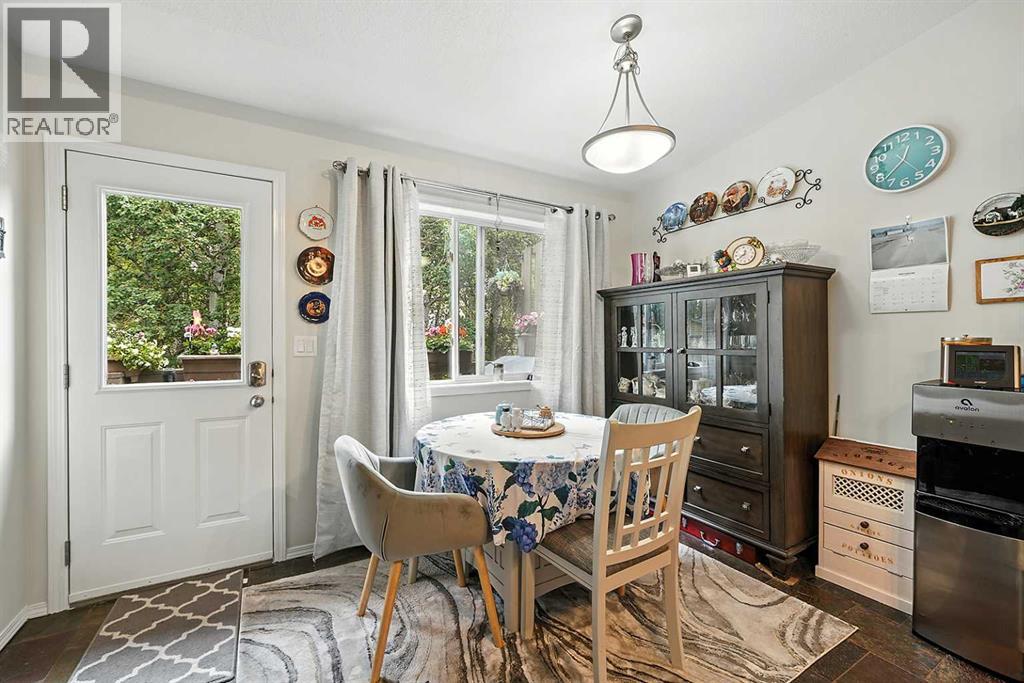 Photo 19 of 25 Leung Place, Blackfalds AB