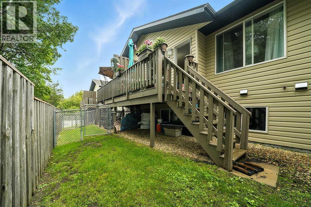 Photo 17 of 25 Leung Place, Blackfalds AB
