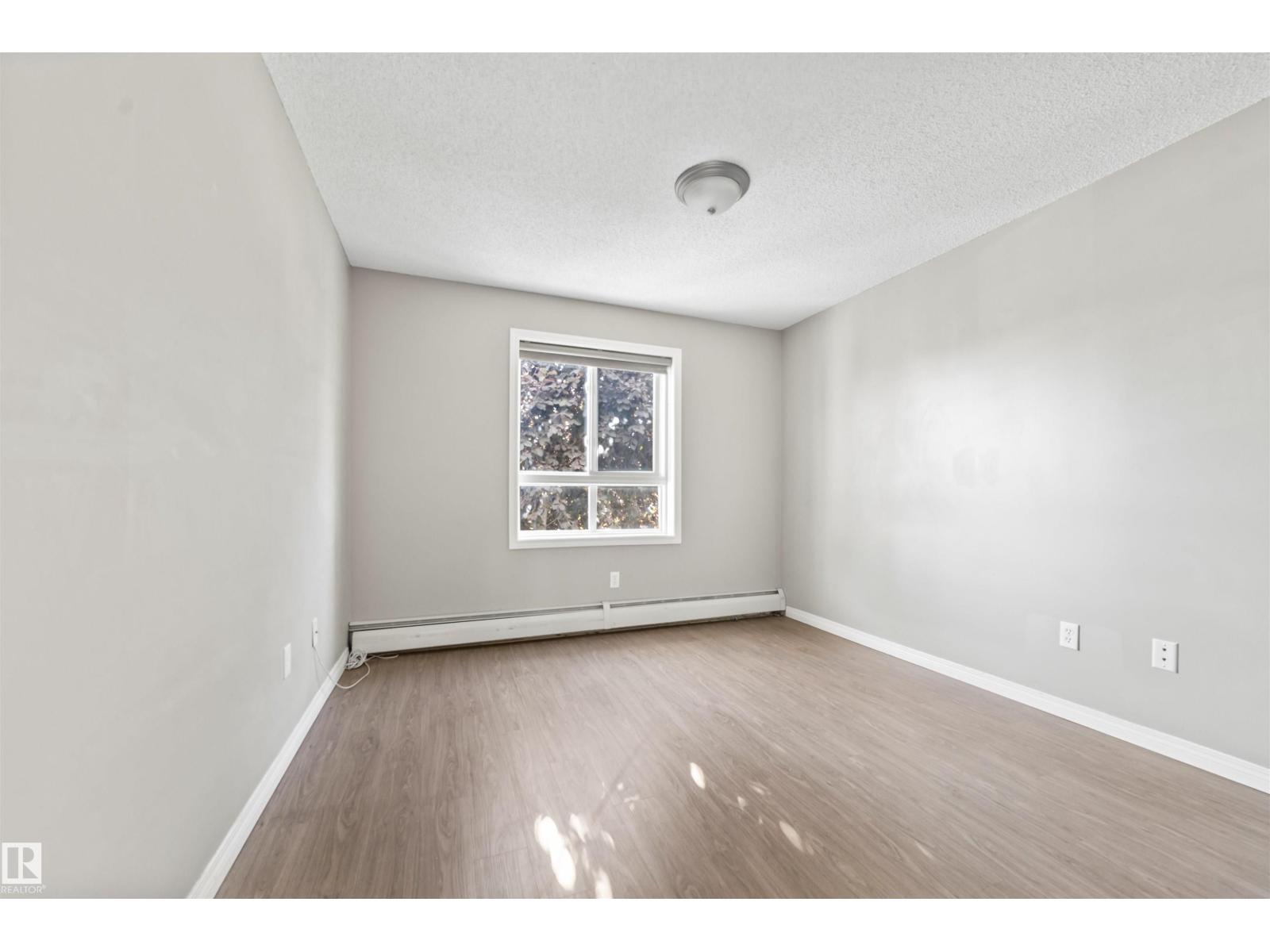 Photo 7 of 210 5350 199 St Nw, Edmonton AB