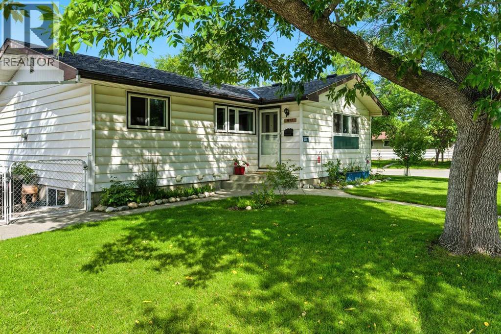 Single Family House Bungalow for Sale in  Cottonwood Crescent SE Southview Calgary 