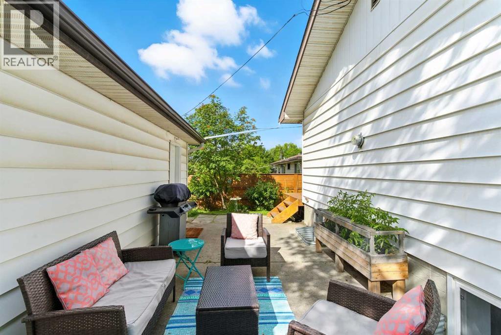 Single Family House Bungalow for Sale in  Cottonwood Crescent SE Southview Calgary 