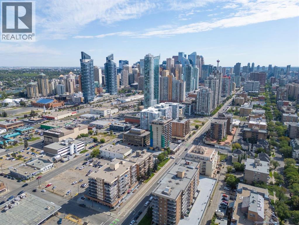 Single Family House for Sale in    Avenue SW Beltline Calgary 