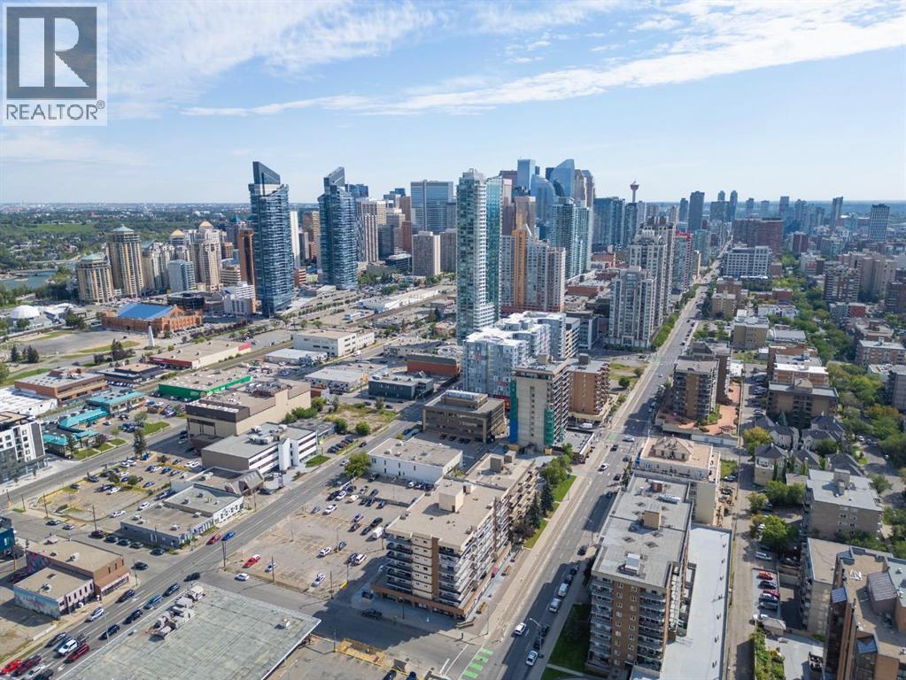 Single Family House for Sale in    Avenue SW Beltline Calgary 